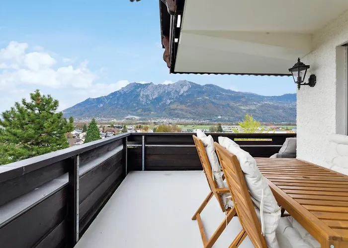 Sonniges Mit Traumhaftem Bergblick *