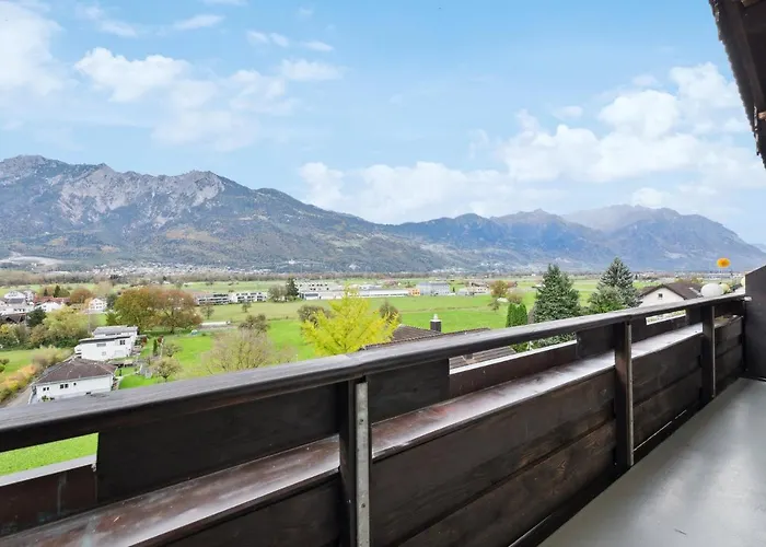 Sonniges Mit Traumhaftem Bergblick * Buchs (St. Gallen)