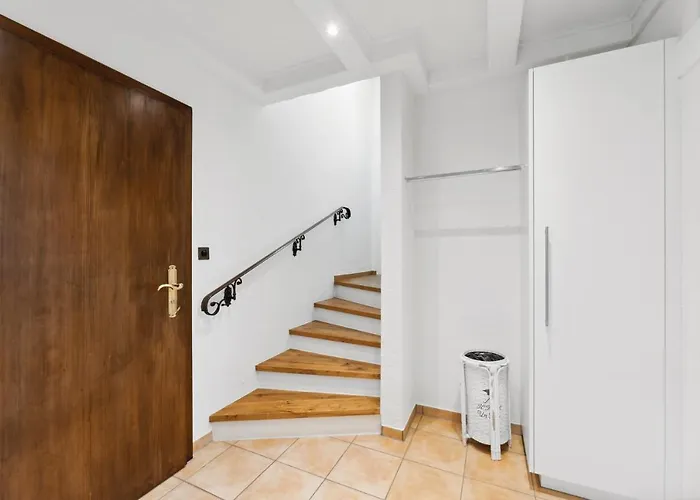 Sonniges Mit Traumhaftem Bergblick * Buchs (St. Gallen)